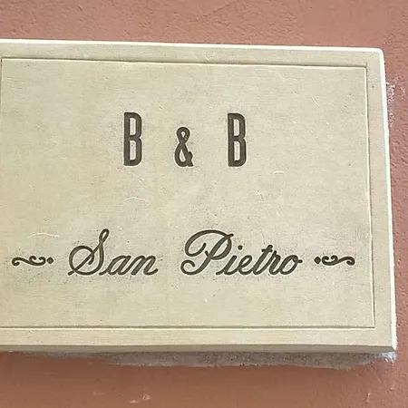 לינה וארוחת בוקר San Pietro בארי